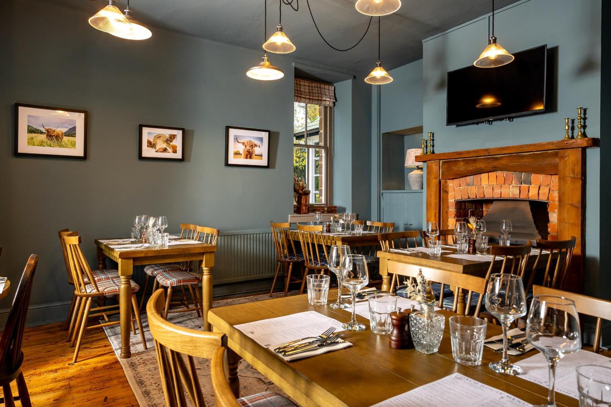 The Olde Coach House Inn Ashby Saint Ledgers エクステリア 写真