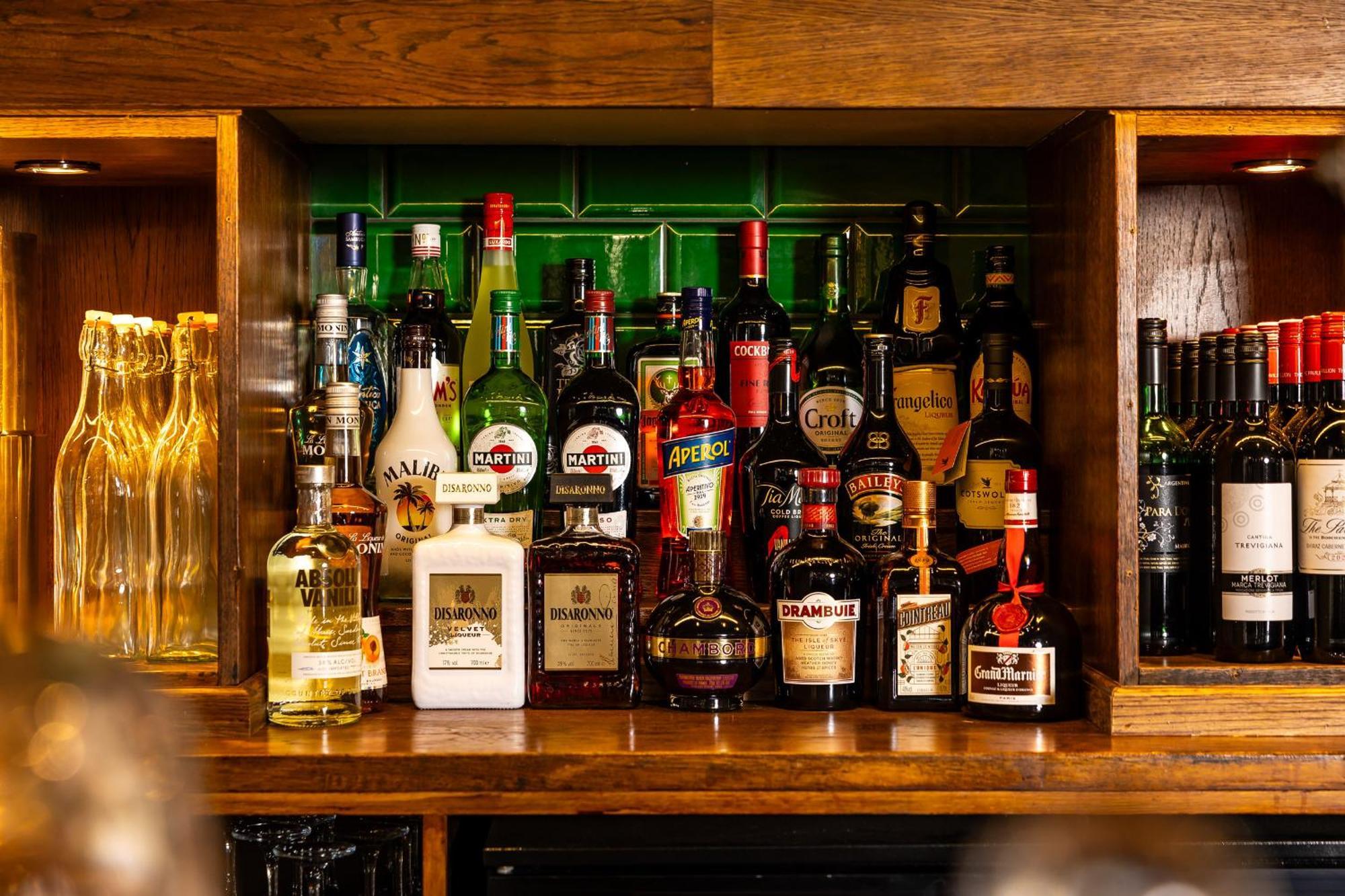 The Olde Coach House Inn Ashby Saint Ledgers エクステリア 写真