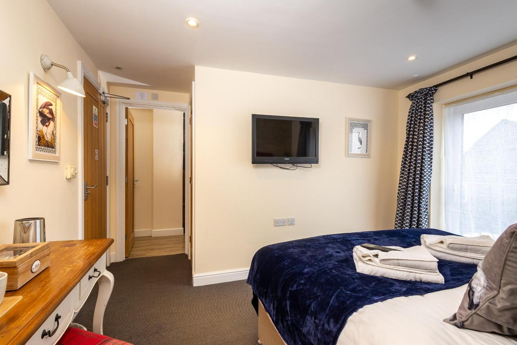 The Olde Coach House Inn Ashby Saint Ledgers エクステリア 写真