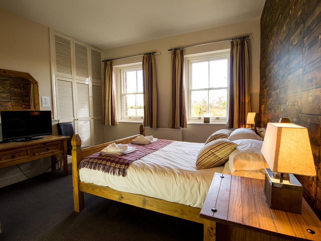 The Olde Coach House Inn Ashby Saint Ledgers エクステリア 写真